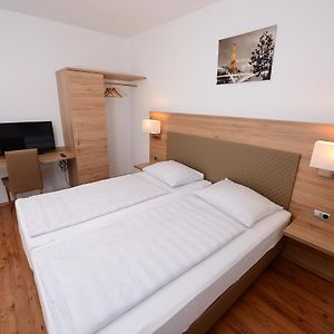 Hotel Linde Stuttgart - Self Check-In